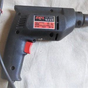 Skil 3/8” Power Drill